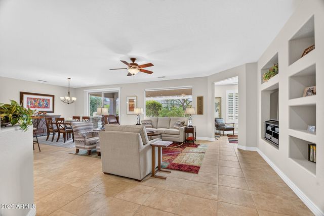 21327 N BLACK BEAR LODGE Drive, Surprise, AZ 85387