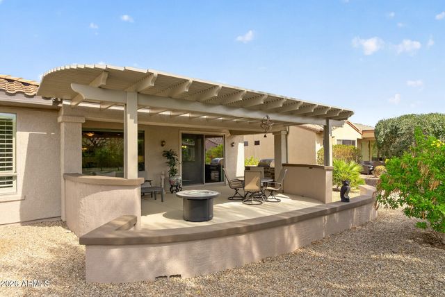 21327 N BLACK BEAR LODGE Drive, Surprise, AZ 85387