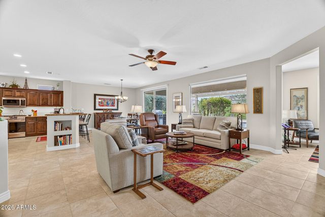 21327 N BLACK BEAR LODGE Drive, Surprise, AZ 85387