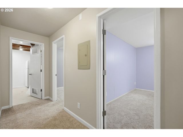 2122 Nw 14TH St, Gresham, OR 97030
