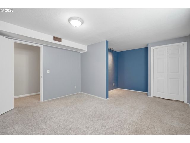 2122 Nw 14TH St, Gresham, OR 97030