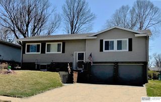 10521 Spaulding Circle, Omaha, NE 68134