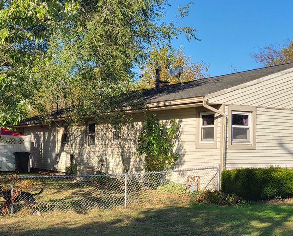 1495 Kenarbre Drive, Newark, OH 43055