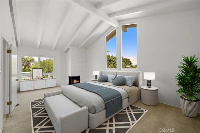360 Bucknell Road, Costa Mesa, CA 92626