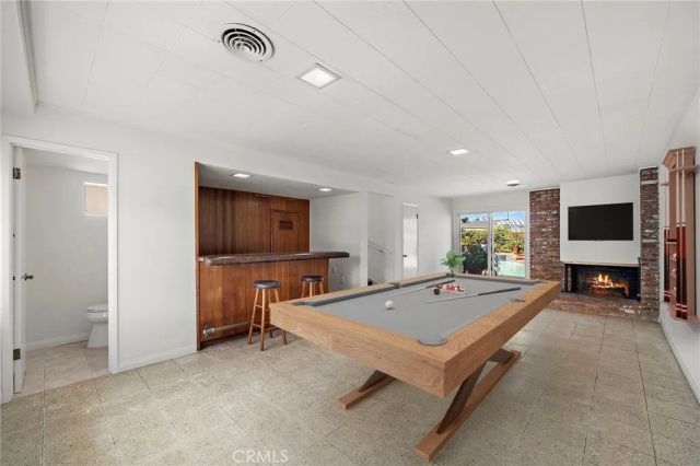360 Bucknell Road, Costa Mesa, CA 92626