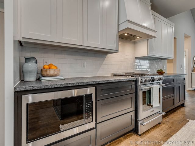 5309 S Barnett Avenue, Bartlesville, OK 74006