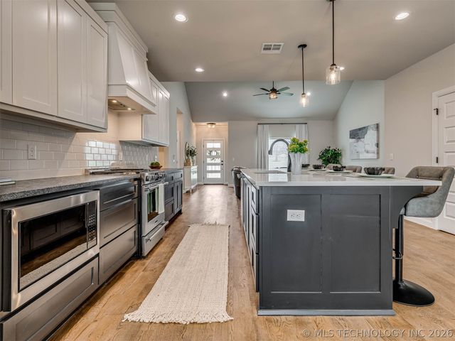 5309 S Barnett Avenue, Bartlesville, OK 74006