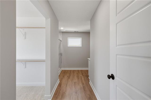 4709 Brentwood Avenue, Kansas City, MO 64136
