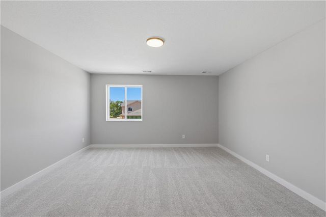 4709 Brentwood Avenue, Kansas City, MO 64136