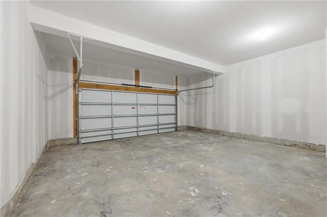 4709 Brentwood Avenue, Kansas City, MO 64136