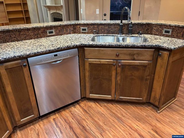 137 Miranda Av SE, Salem, OR 97306