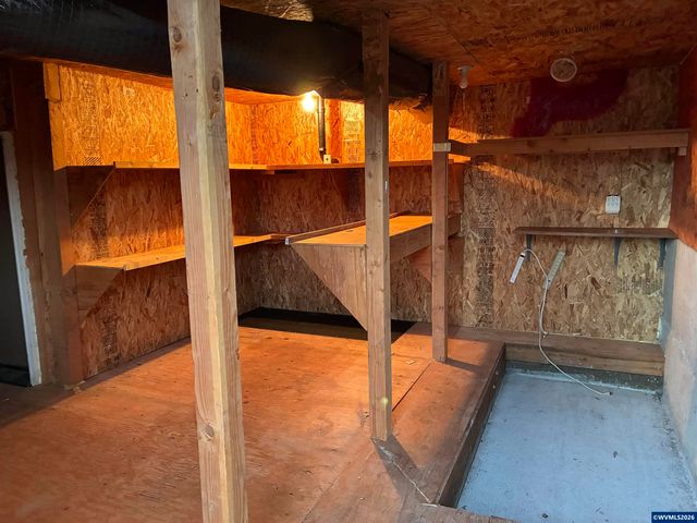 137 Miranda Av SE, Salem, OR 97306