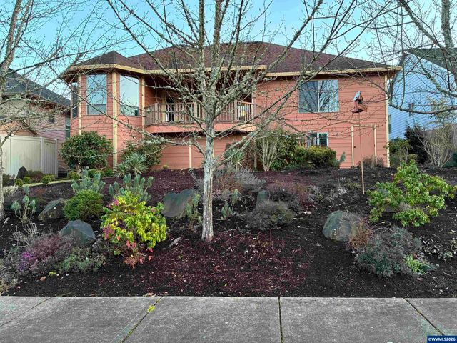 137 Miranda Av SE, Salem, OR 97306