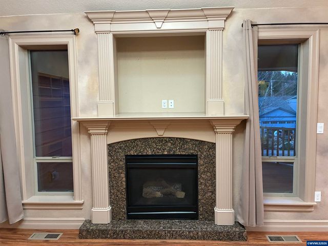 137 Miranda Av SE, Salem, OR 97306