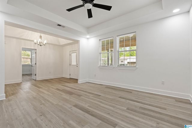 8033 6TH AVENUE N, Birmingham, AL 35206