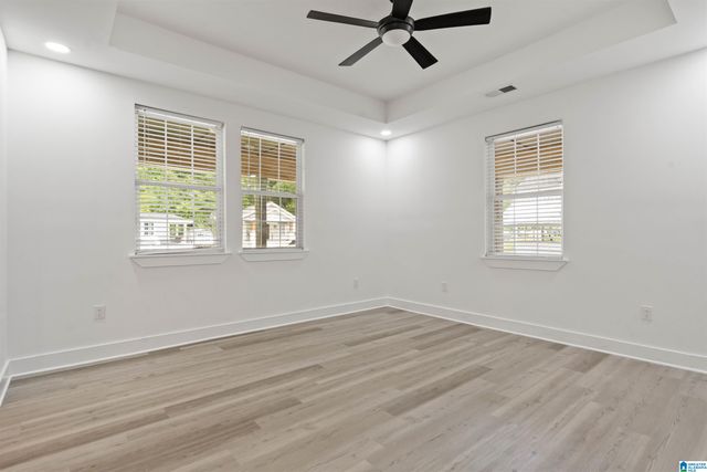 8033 6TH AVENUE N, Birmingham, AL 35206