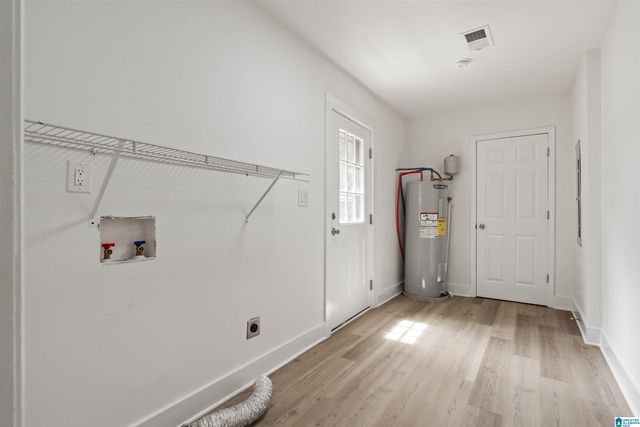 8033 6TH AVENUE N, Birmingham, AL 35206