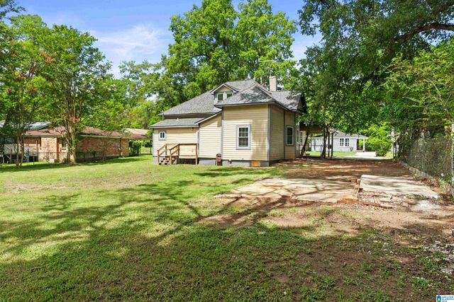 8033 6TH AVENUE N, Birmingham, AL 35206