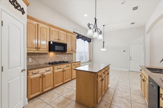 9624 Ironwood Drive, Frisco, TX 75033