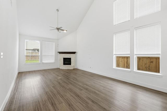 4005 Big Prairie Drive, Aubrey, TX 76227