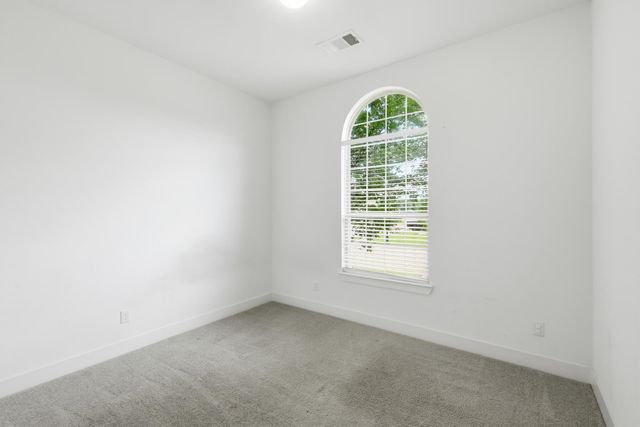 4005 Big Prairie Drive, Aubrey, TX 76227