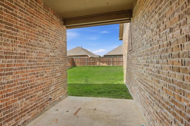 4005 Big Prairie Drive, Aubrey, TX 76227