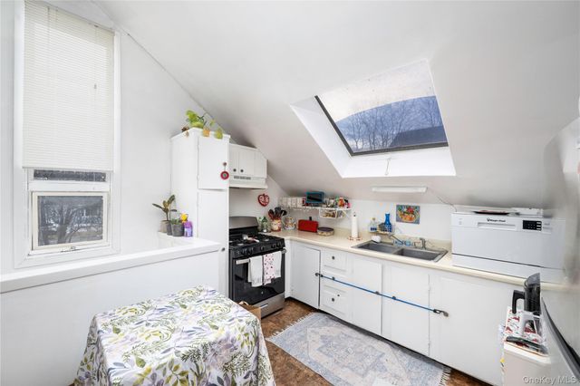 18 Parker Drive, Mahopac, NY 10541