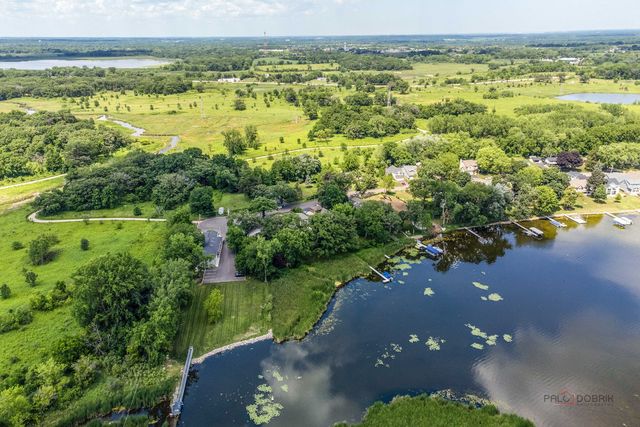 80 N Lake Avenue, Third Lake, IL 60030
