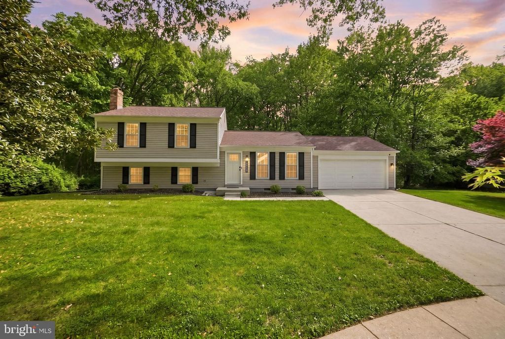 15904 ARK CT, Bowie, MD 20716