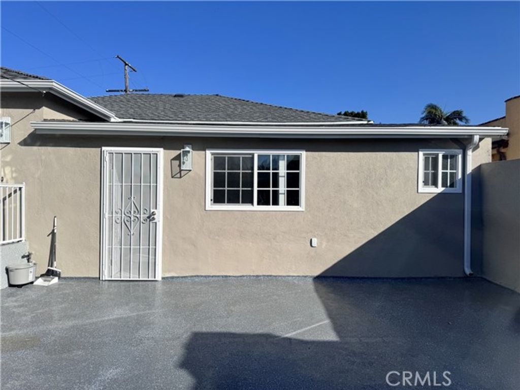 1001 S Eucalyptus Avenue, Inglewood, CA 90301