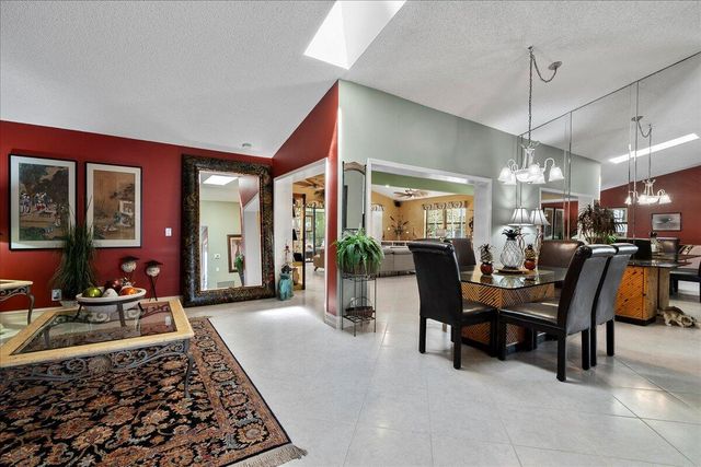 5757 Peachwood Court, Jupiter, FL 33458