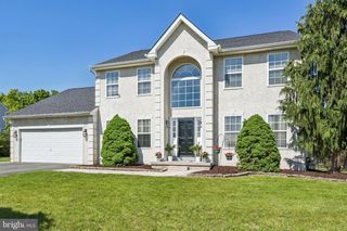 920 CLOVER LN, Gilbertsville, PA 19525