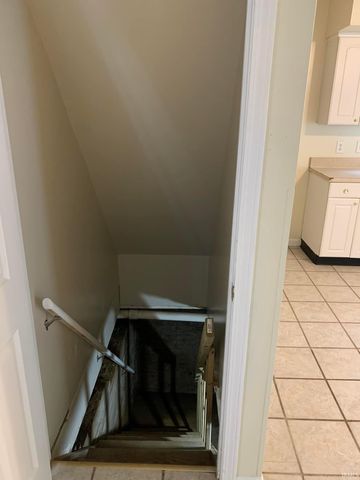 210 E Maryland Street, Evansville, IN 47711