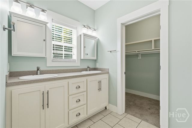 1261 Otter Slide Loop NE, Darien, GA 31305