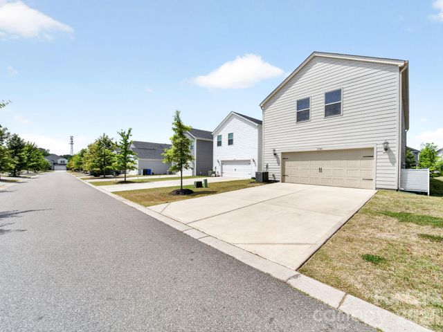 11721 Mesquite Road, Huntersville, NC 28078