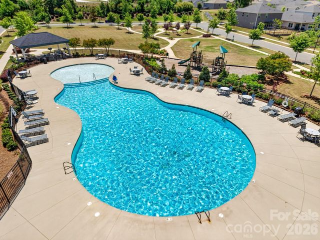 11721 Mesquite Road, Huntersville, NC 28078