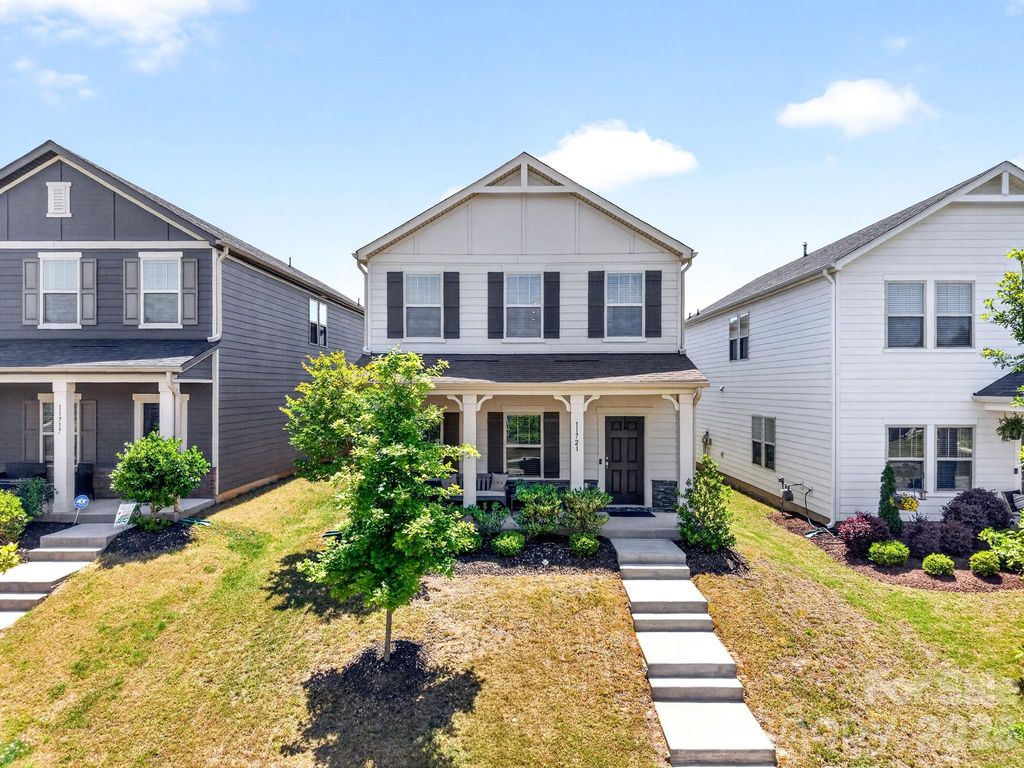 11721 Mesquite Road, Huntersville, NC 28078