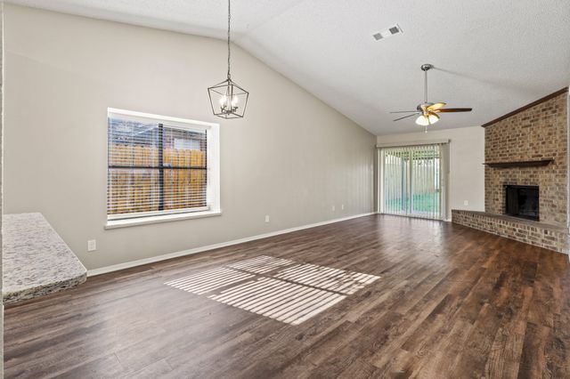 1705 Dynasty Drive, Glenn Heights, TX 75154