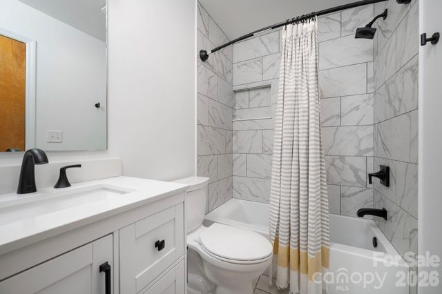 19 Wentworth Avenue, Asheville, NC 28803