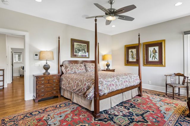 301 32nd Ave, S, Nashville, TN 37212