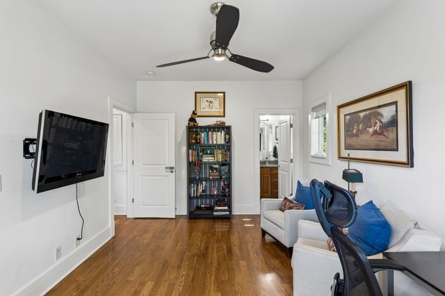 301 32nd Ave, S, Nashville, TN 37212