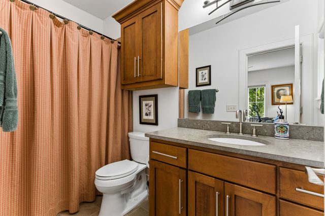 301 32nd Ave, S, Nashville, TN 37212