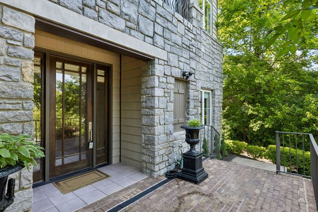 301 32nd Ave, S, Nashville, TN 37212