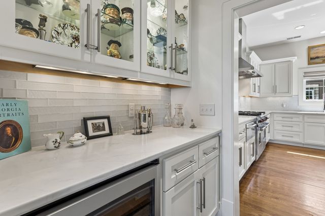301 32nd Ave, S, Nashville, TN 37212
