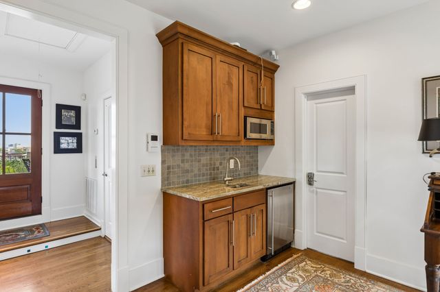 301 32nd Ave, S, Nashville, TN 37212