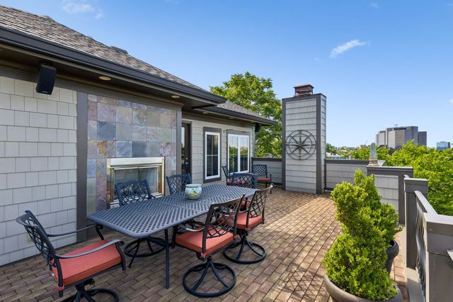 301 32nd Ave, S, Nashville, TN 37212
