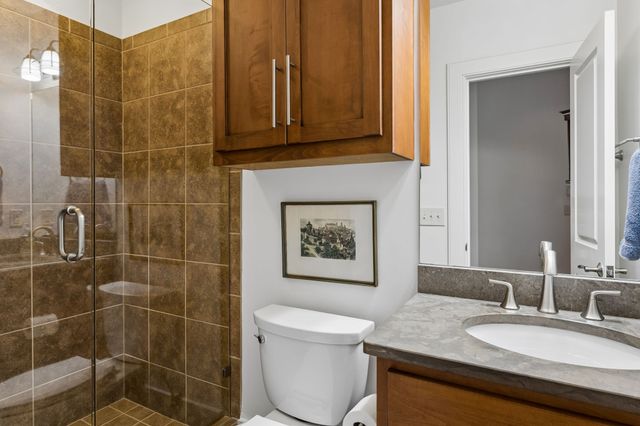 301 32nd Ave, S, Nashville, TN 37212