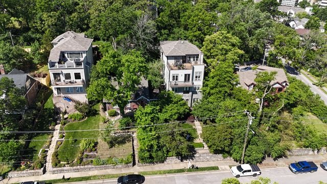 301 32nd Ave, S, Nashville, TN 37212