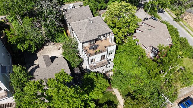301 32nd Ave, S, Nashville, TN 37212