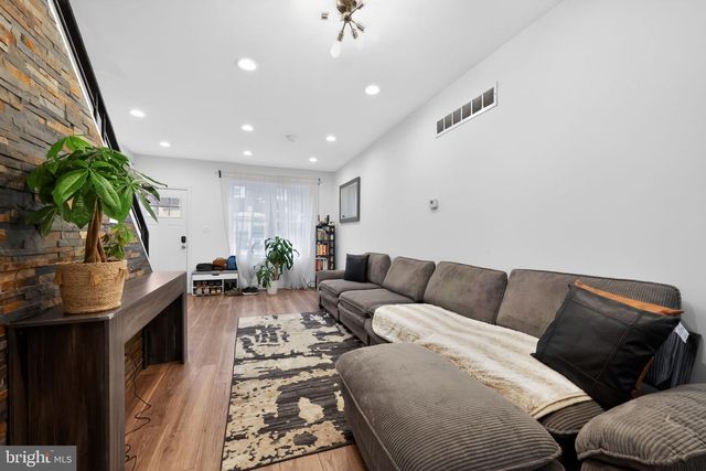 1827 DUDLEY ST, Philadelphia, PA 19145